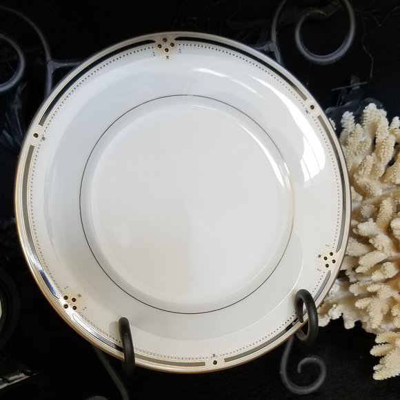 Noritake 2 Evening Gown Salad Plates **Excellent Condition** - Picture 2 of 6